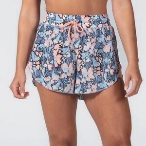 Senita Madeline shorts BNWT sunset bloom size M
